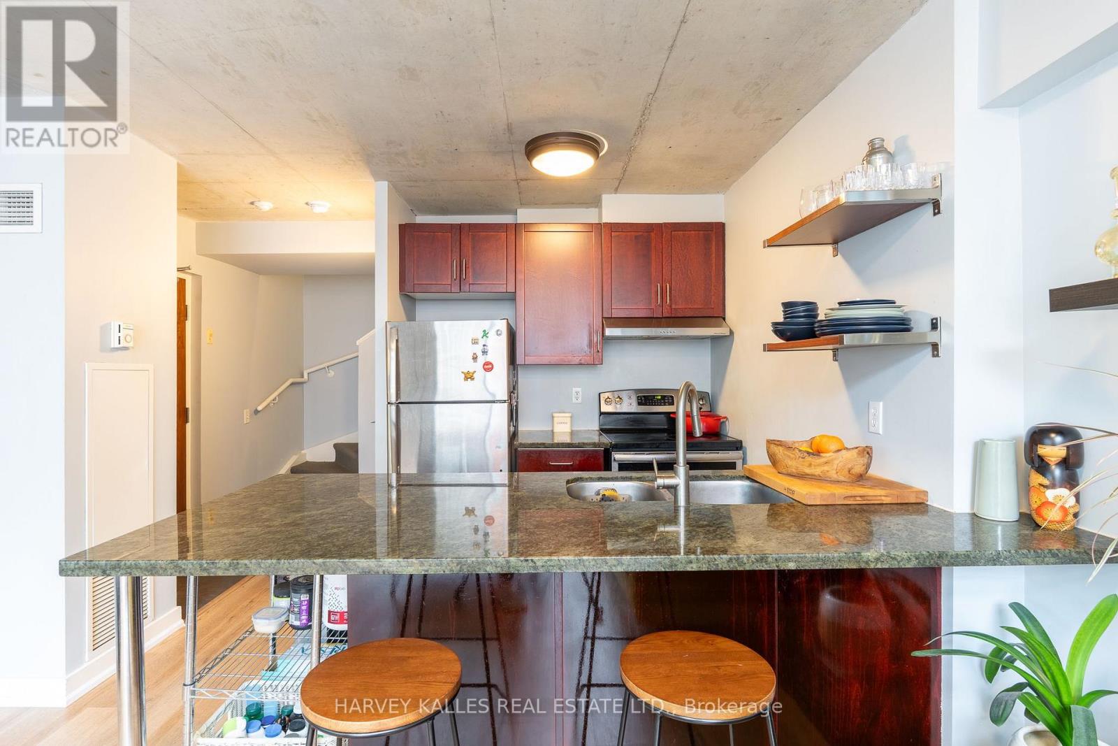 702 - 36 Charlotte Street, Toronto, Ontario  M5V 3P7 - Photo 4 - C14089376