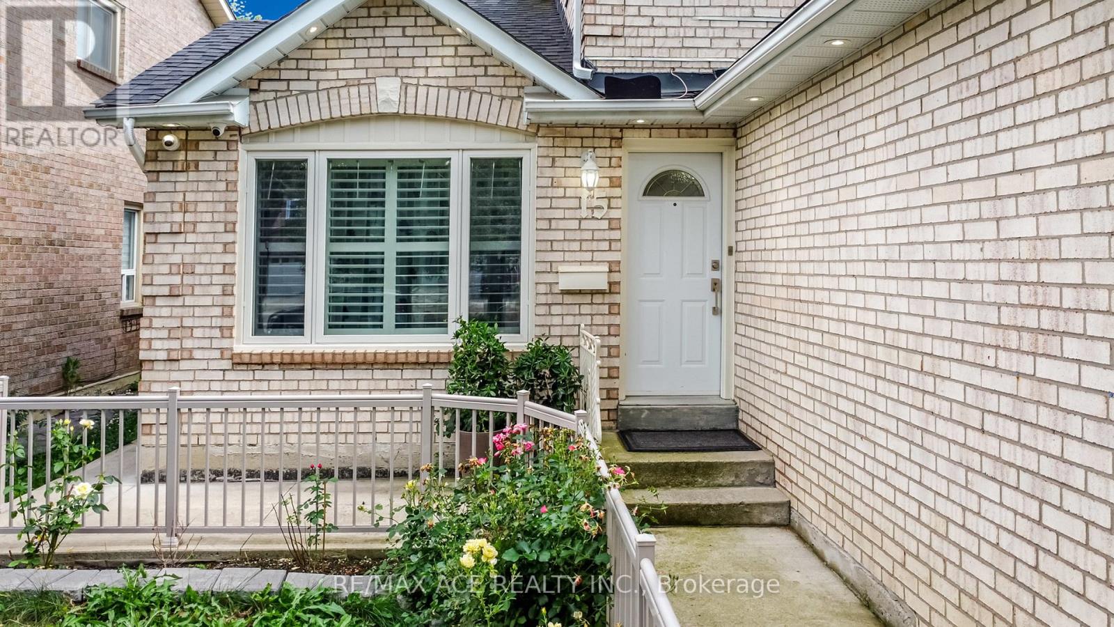 15 Brennan Road, Ajax, Ontario  L1T 2G1 - Photo 2 - E14089388