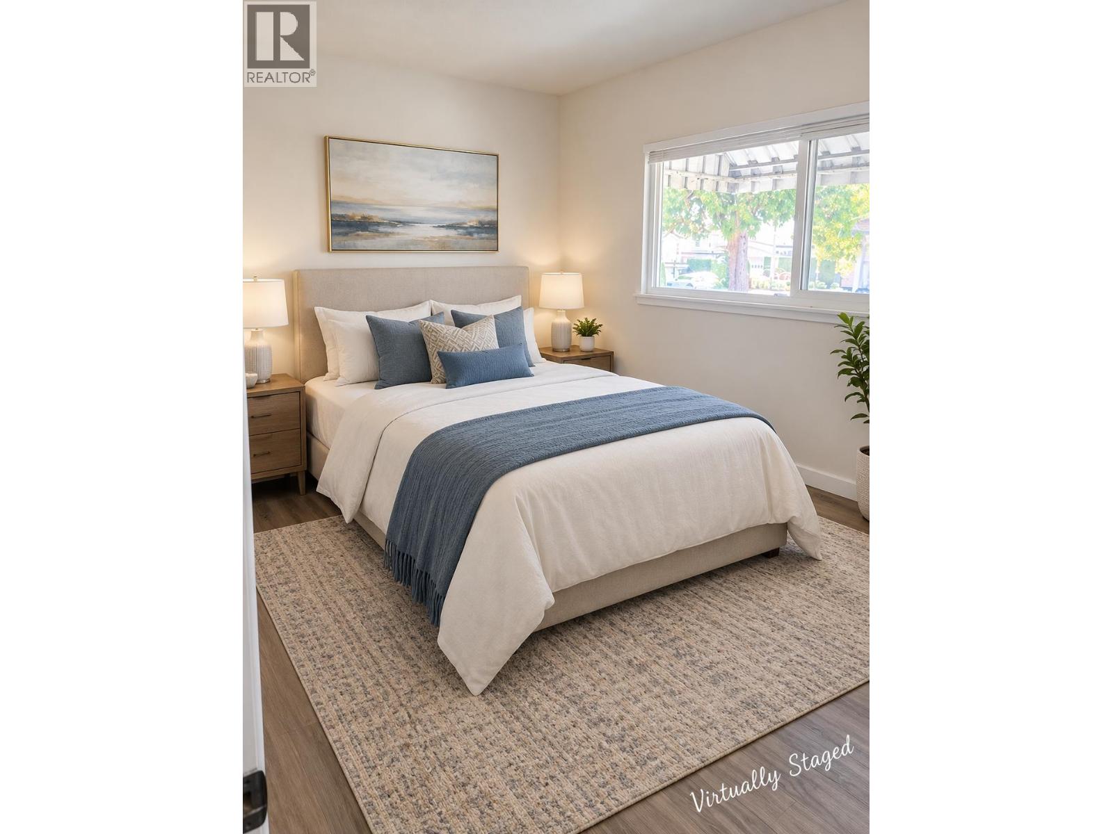 Upper 7429 CANADA WAY