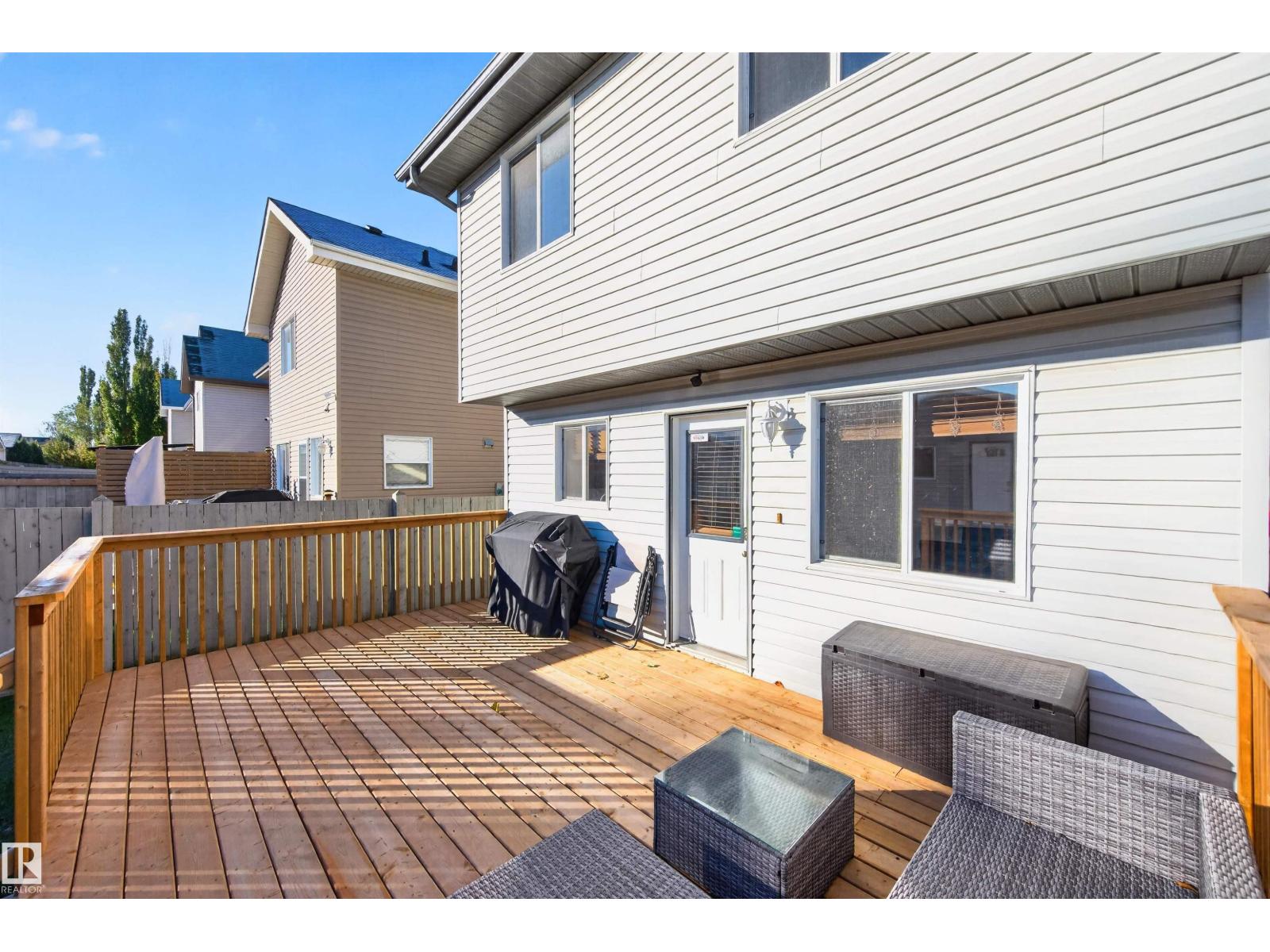 137 62 ST SW