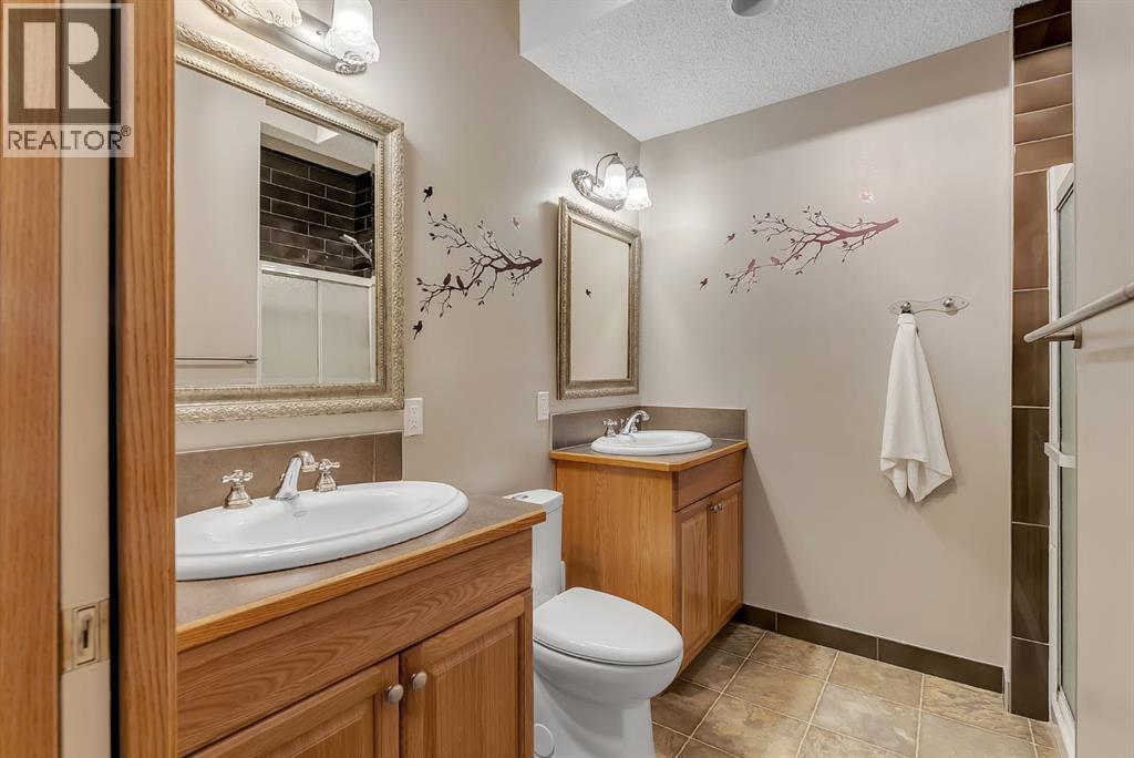 82 Bridleridge Road SW, Calgary, Alberta  T2Y 4E1 - Photo 33 - A2351149