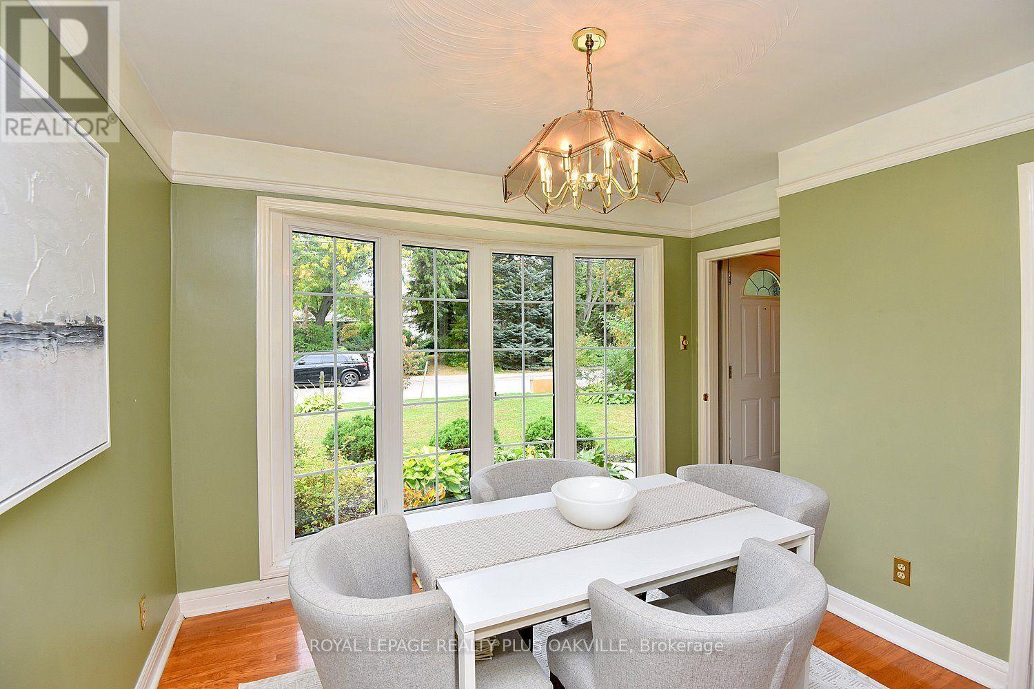 274 Belvenia Road, Burlington, Ontario  L7L 2G4 - Photo 15 - W13883838