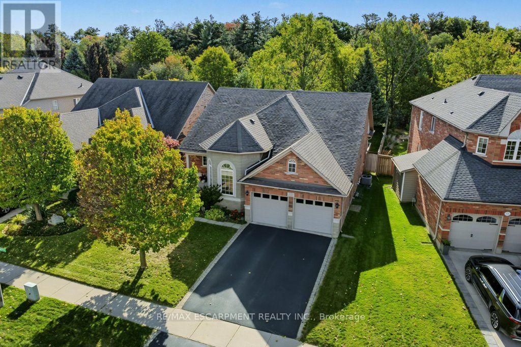 172 Valmont Court, Hamilton (Ancaster), Ontario  L9G 5A1 - Photo 18 - X14089386