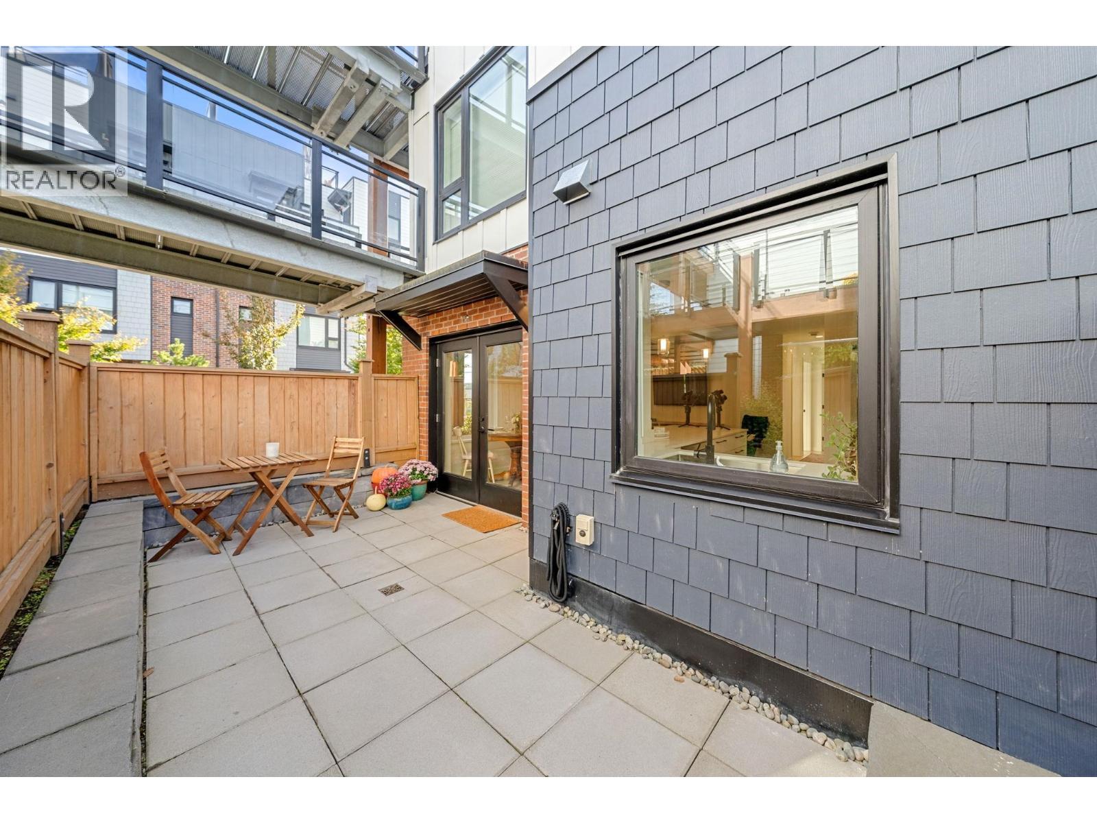 157 555 E 2nd Street, North Vancouver, British Columbia  V7L 1E1 - Photo 34 - R3176239