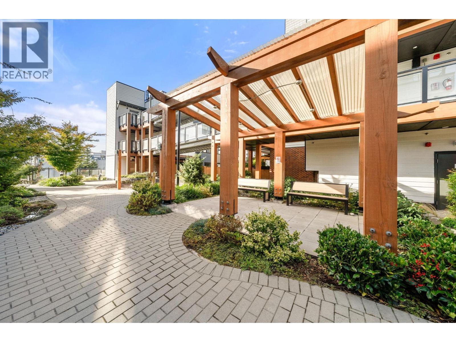 157 555 E 2nd Street, North Vancouver, British Columbia  V7L 1E1 - Photo 36 - R3176239