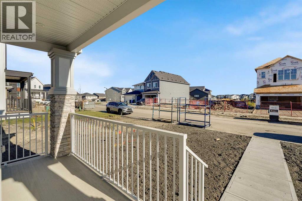 148 Monarch Bend