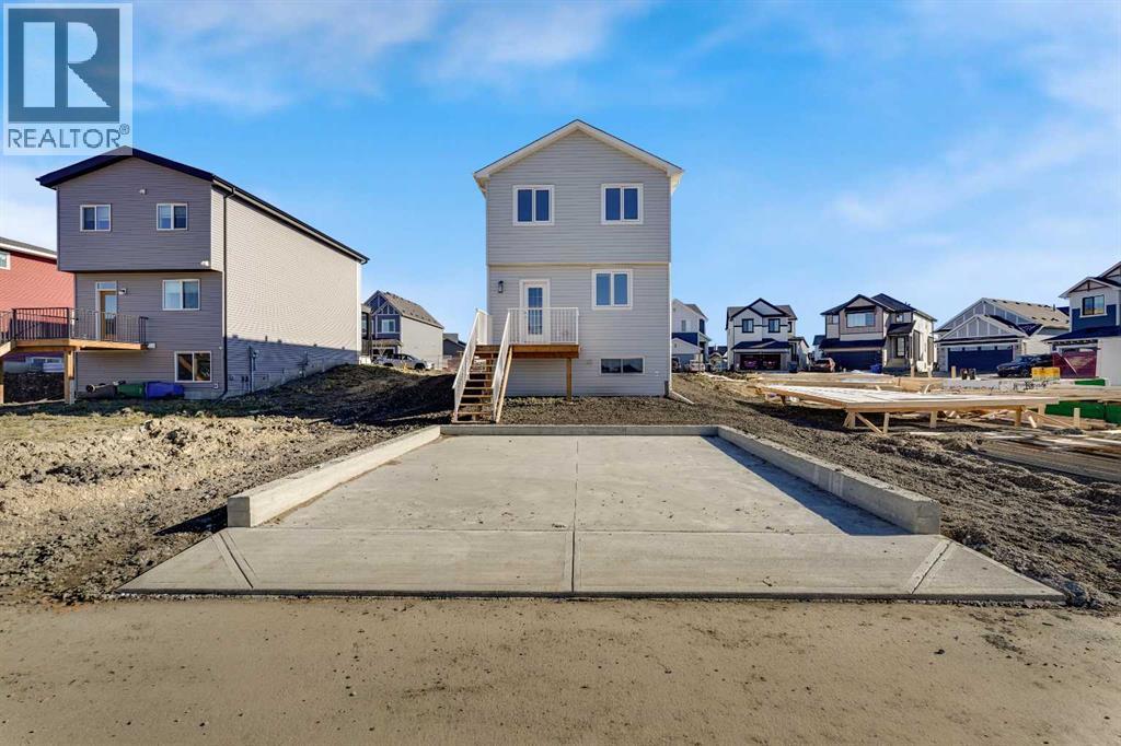 148 Monarch Bend