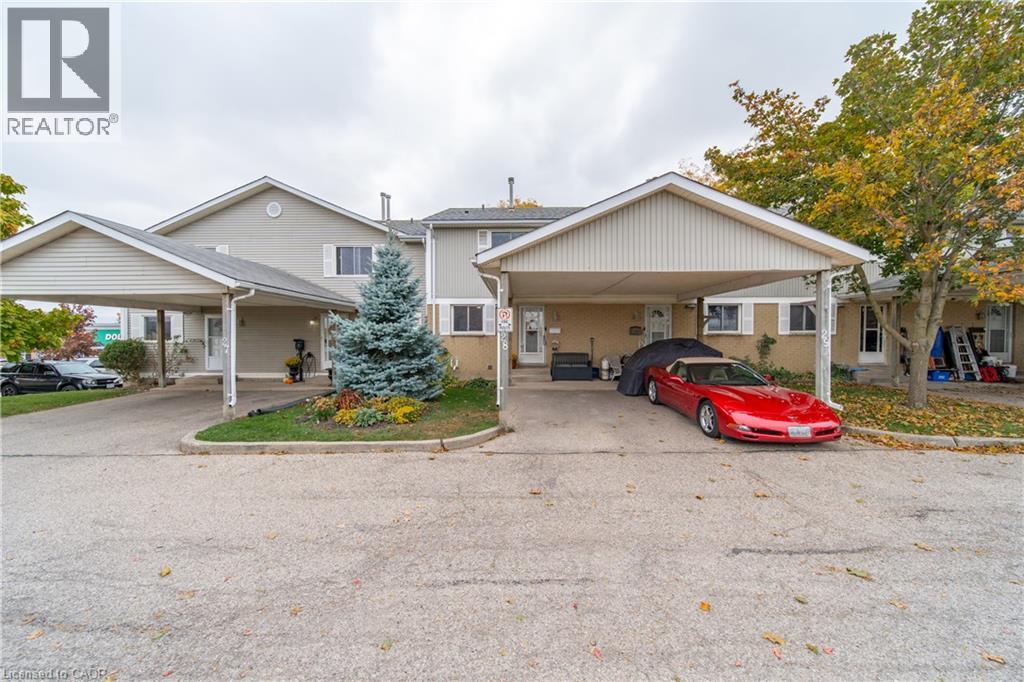 255 NORTHLAKE Drive Unit# 28, Waterloo, Ontario