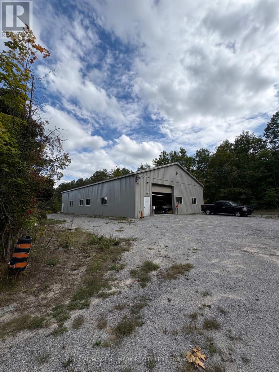 4749 Aurora Road E, Whitchurch-Stouffville, Ontario  L4A 3J8 - Photo 13 - N14088600