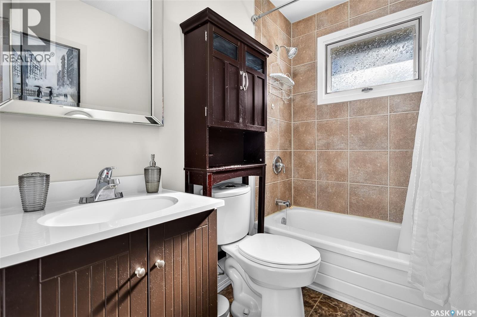955 Holdsworth Crescent, Moose Jaw, Saskatchewan  S6H 6T8 - Photo 29 - SK051305