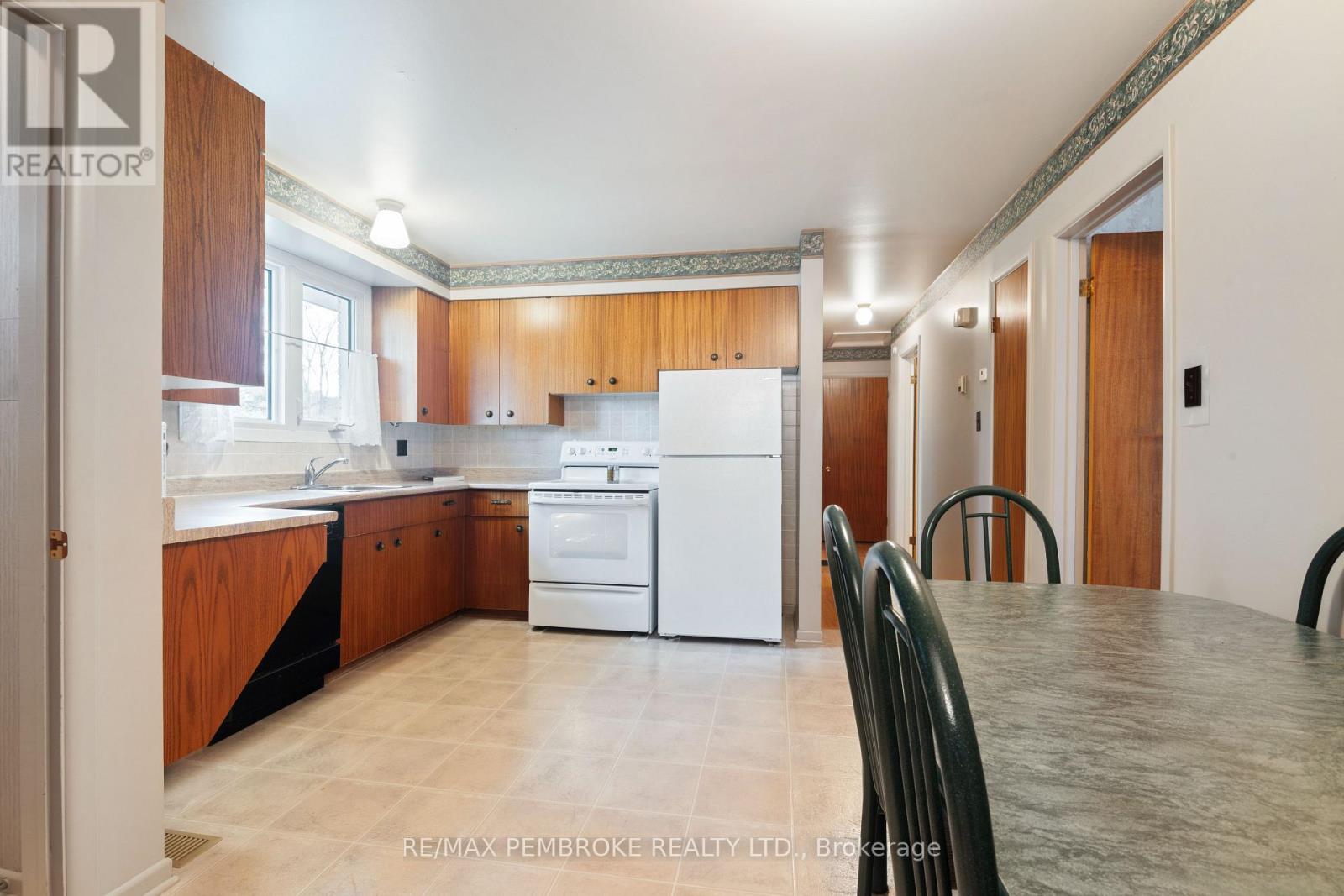 504 Wallace Street, Pembroke, Ontario  K8A 2W3 - Photo 11 - X14089458