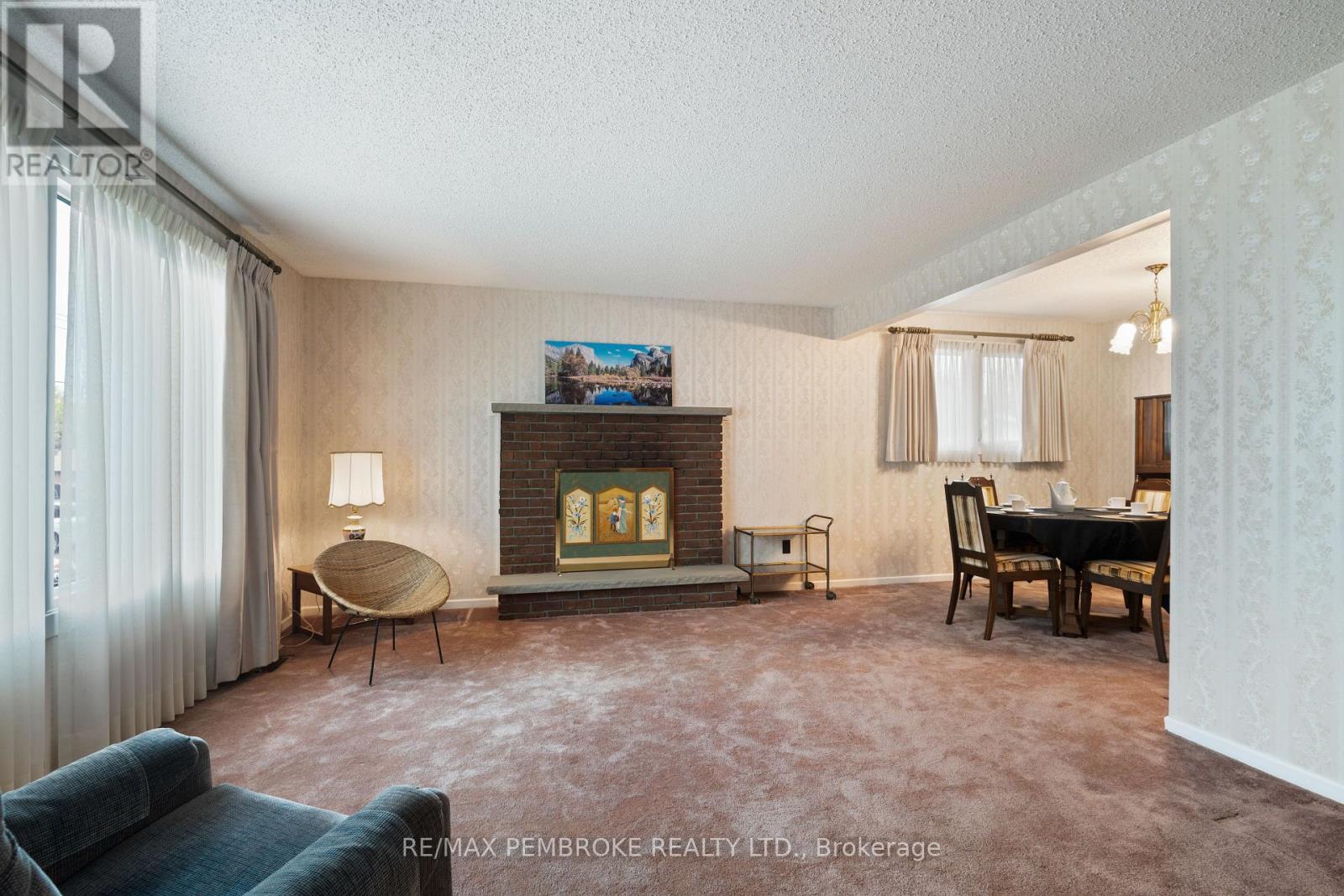 504 Wallace Street, Pembroke, Ontario  K8A 2W3 - Photo 5 - X14089458