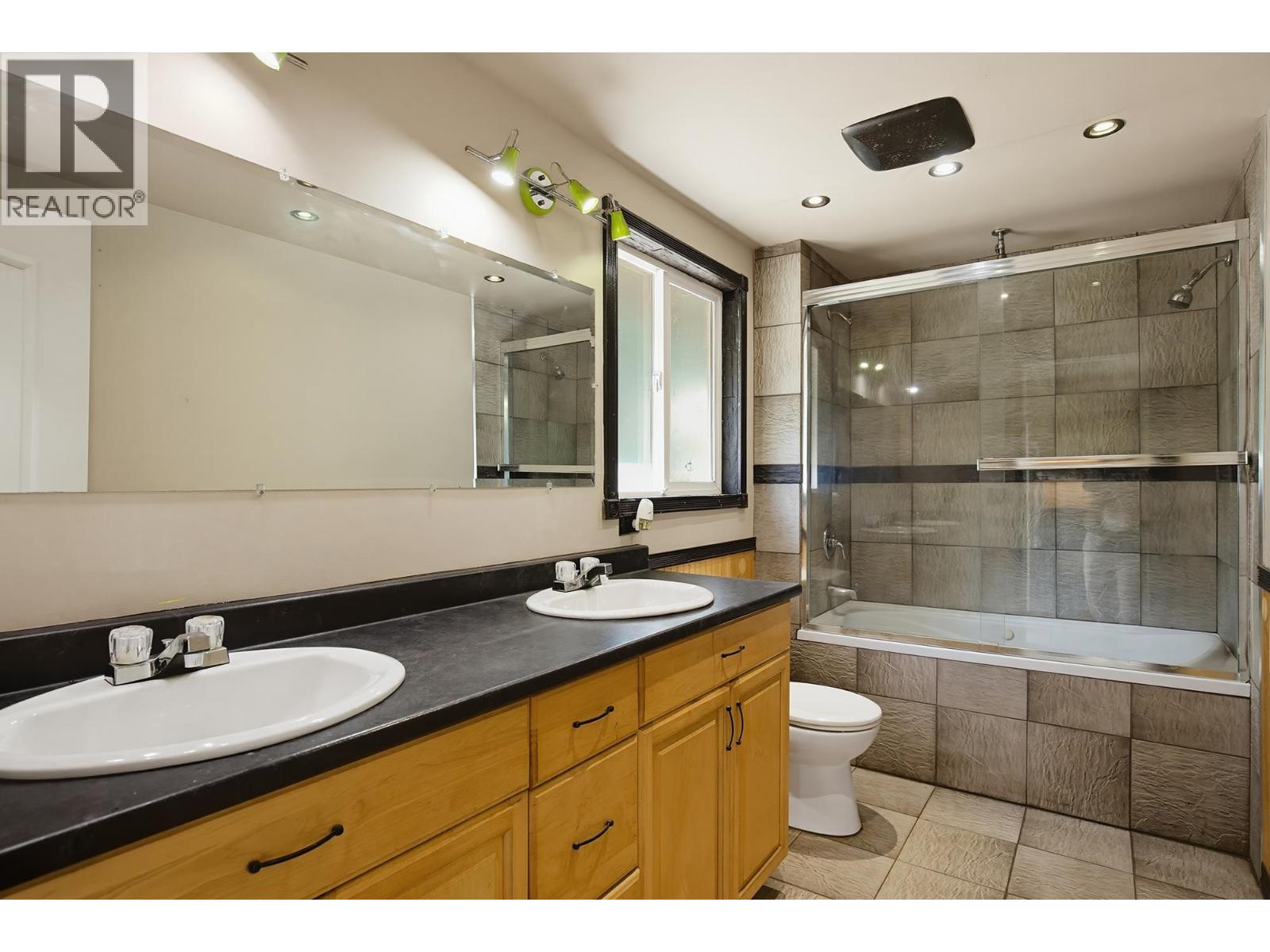 26814 Dewdney Trunk Road, Maple Ridge, British Columbia  V2W 1N9 - Photo 17 - R3153888