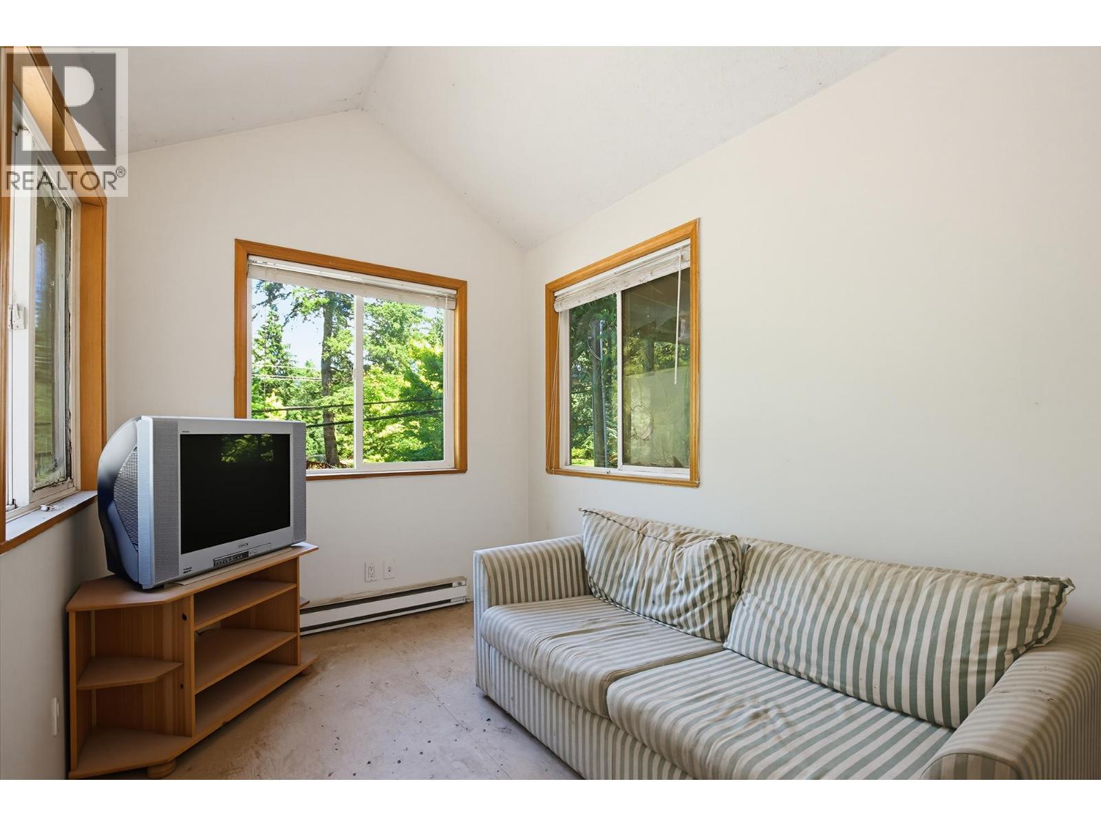 26814 Dewdney Trunk Road, Maple Ridge, British Columbia  V2W 1N9 - Photo 23 - R3153888
