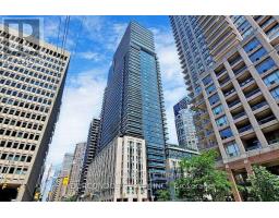2016 - 955 BAY STREET, Toronto, Ontario