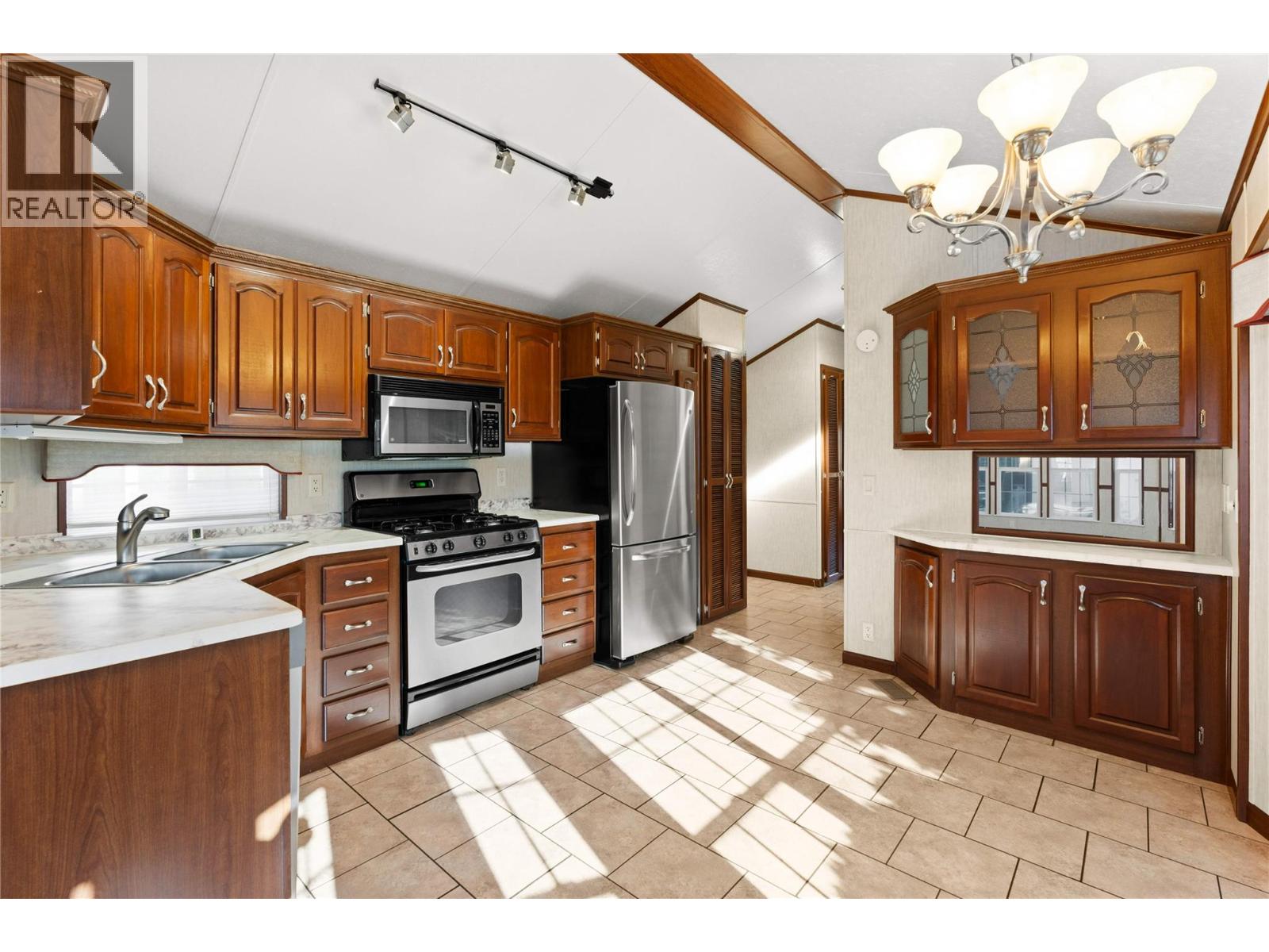 8000 Highland Road Unit# 82