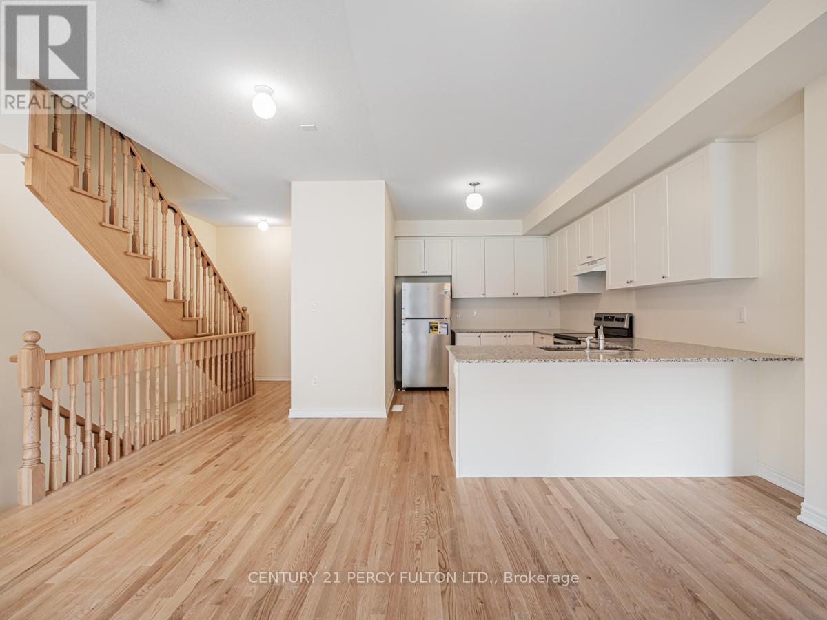 7 Nimmo Lane, Ajax, Ontario  L1S 0H2 - Photo 11 - E14089480