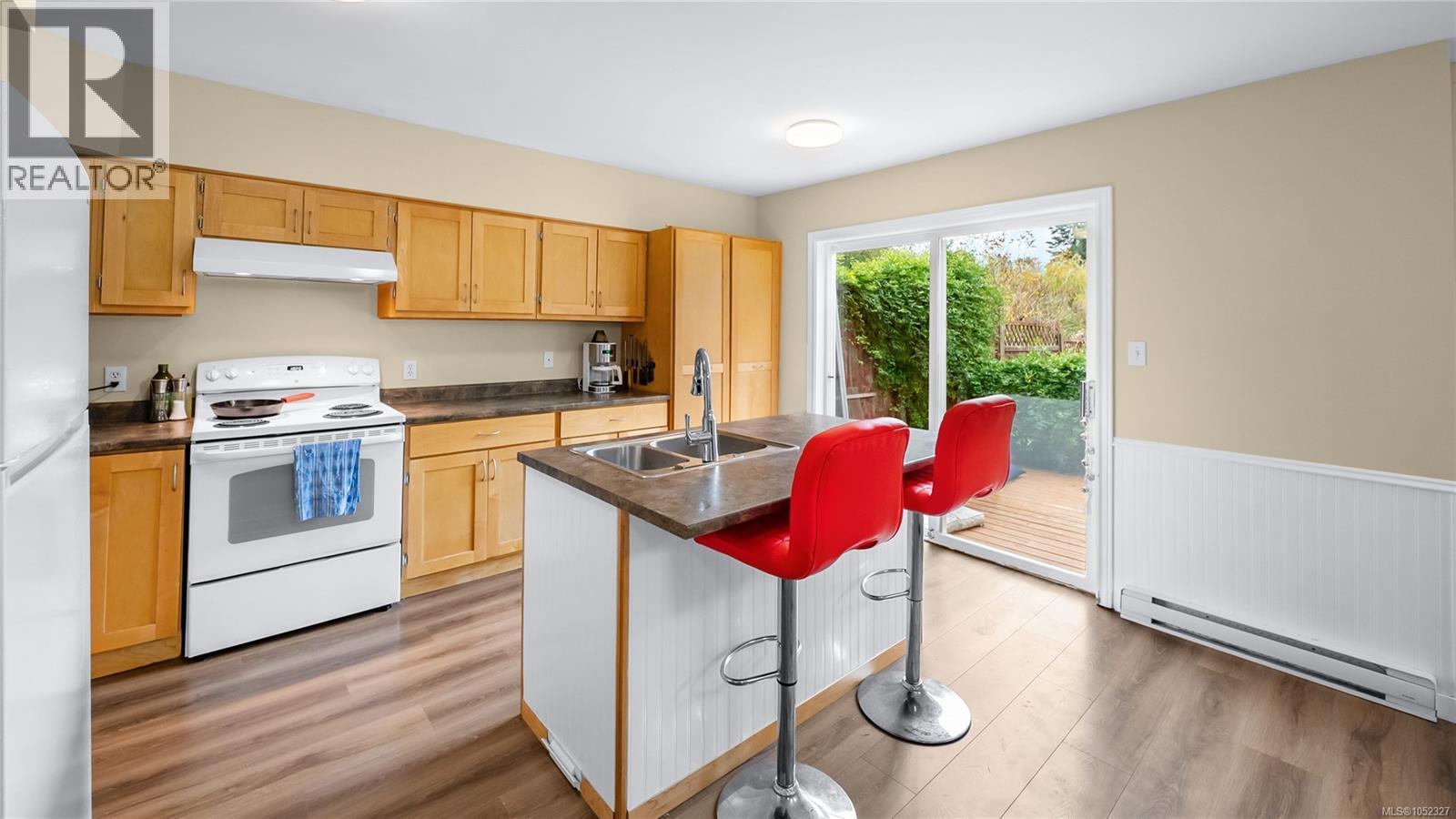 1602 Oneill Rd, Sooke, British Columbia V9Z 0T5 - Photo 12 - 1052327