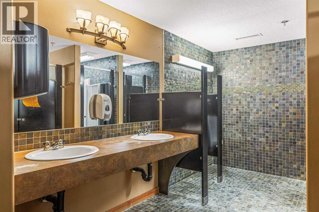 314, 170 Crossbow Place, Canmore, Alberta  T1W 3H4 - Photo 47 - A2349484