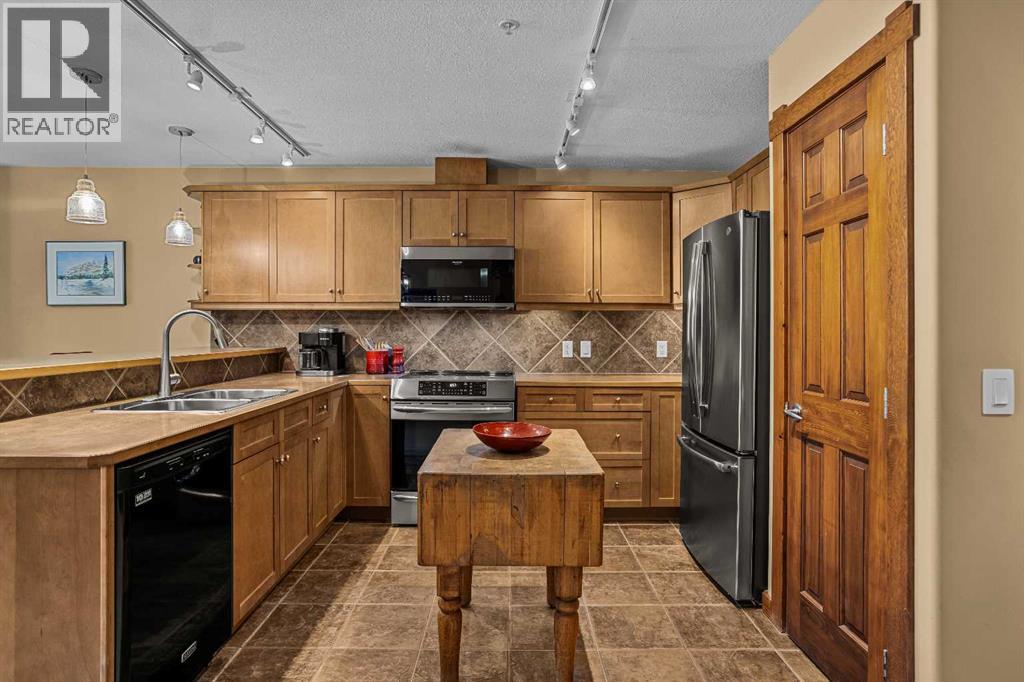 314, 170 Crossbow Place, Canmore, Alberta  T1W 3H4 - Photo 4 - A2349484