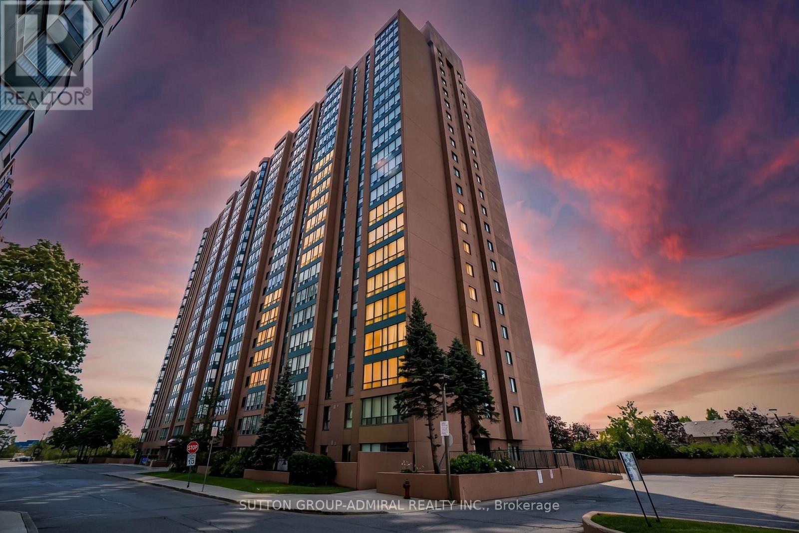 2216 - 155 HILLCREST AVENUE, Mississauga, Ontario