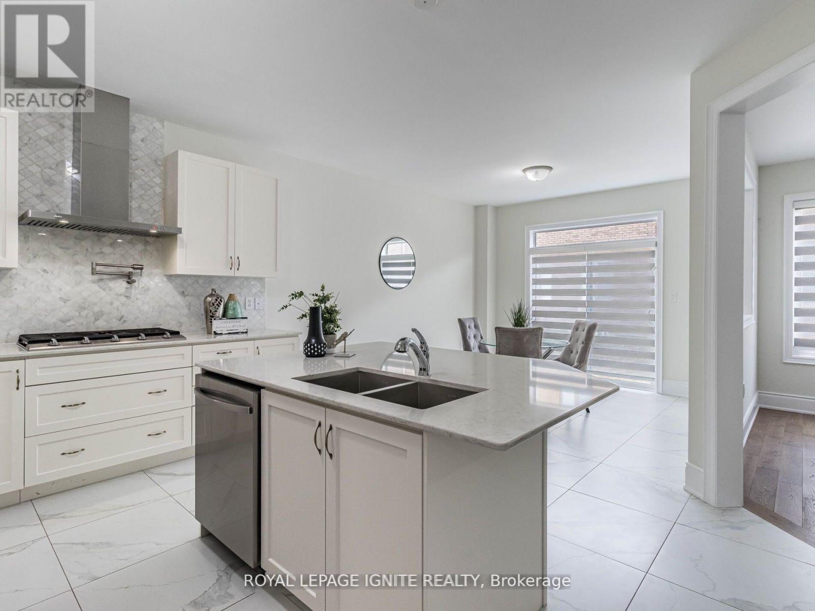 Unknown Address, ,    - Photo 10 - W14089440