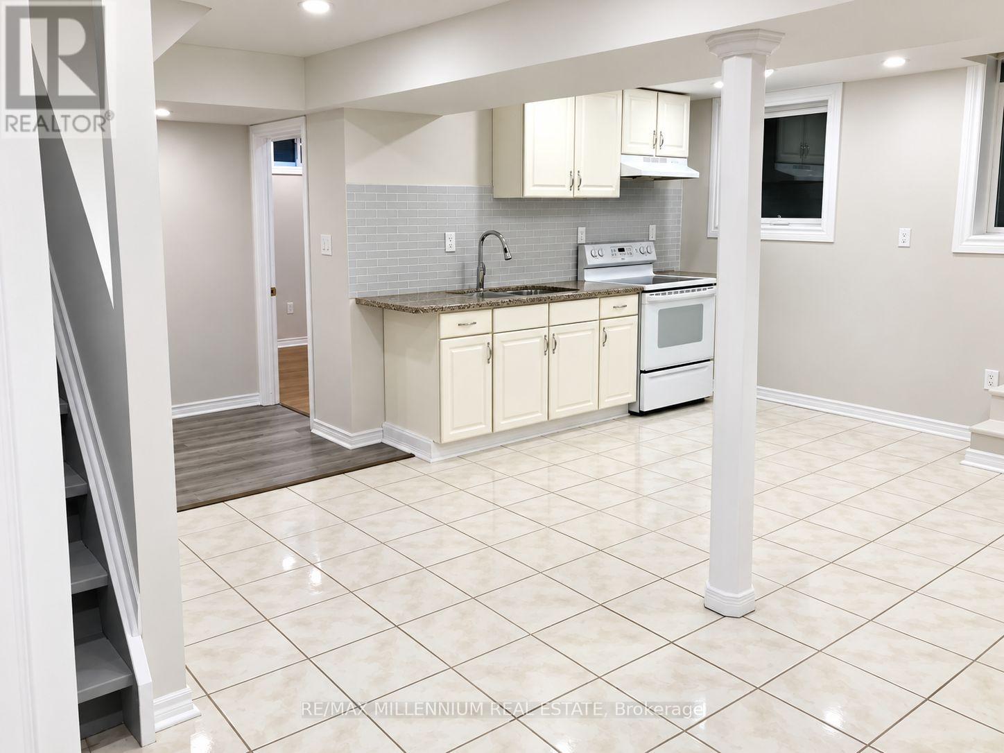 BASEMENT - 90 WHITEHAVEN DRIVE, Brampton, Ontario
