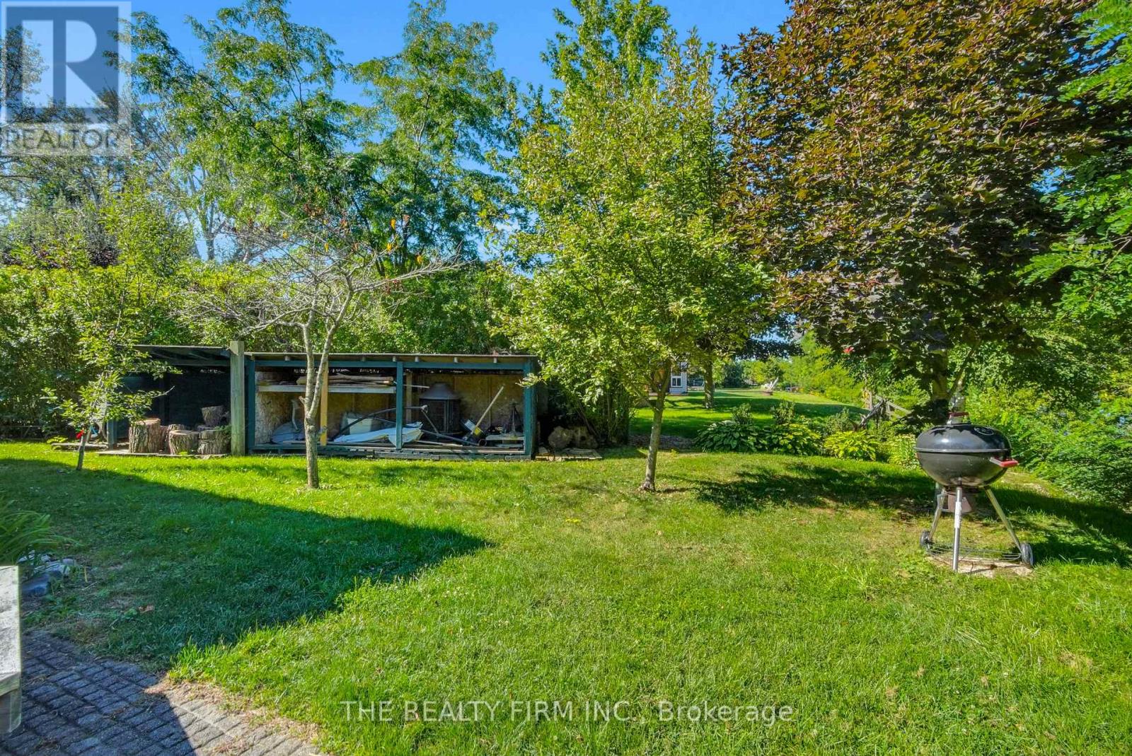 3692 Beverly Glen, Plympton-Wyoming, Ontario  N0N 1E0 - Photo 32 - X13881608