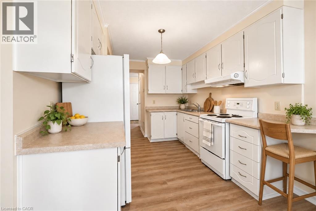 30 Green Valley Drive Unit# 114, Kitchener, Ontario  N2P 1G8 - Photo 6 - 40863611