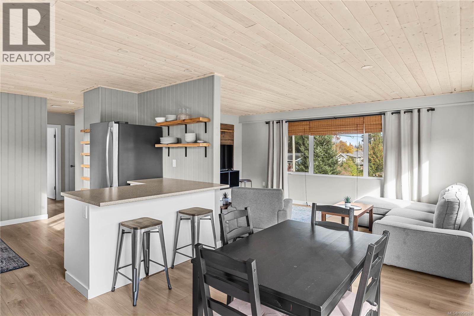 325 Twillingate Rd