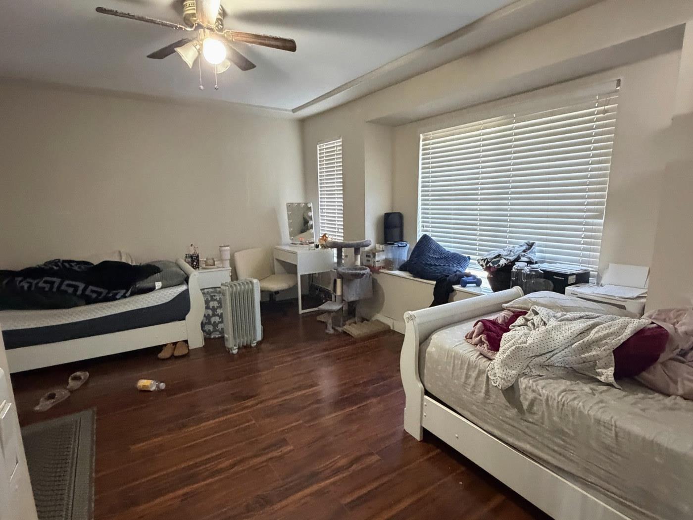 14386 68 AVENUE