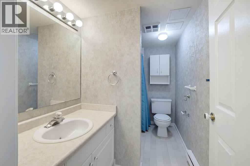 650 3 Street SW Unit# 104, Salmon Arm, British Columbia  V1E 1P6 - Photo 27 - 10403756