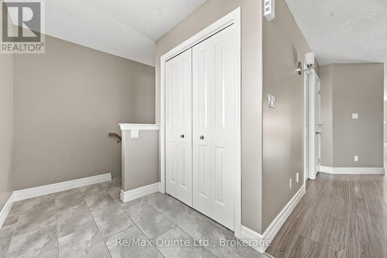 32 Cortland Crescent, Quinte West, Ontario K8V 0E9 - Photo 9 - X14089492