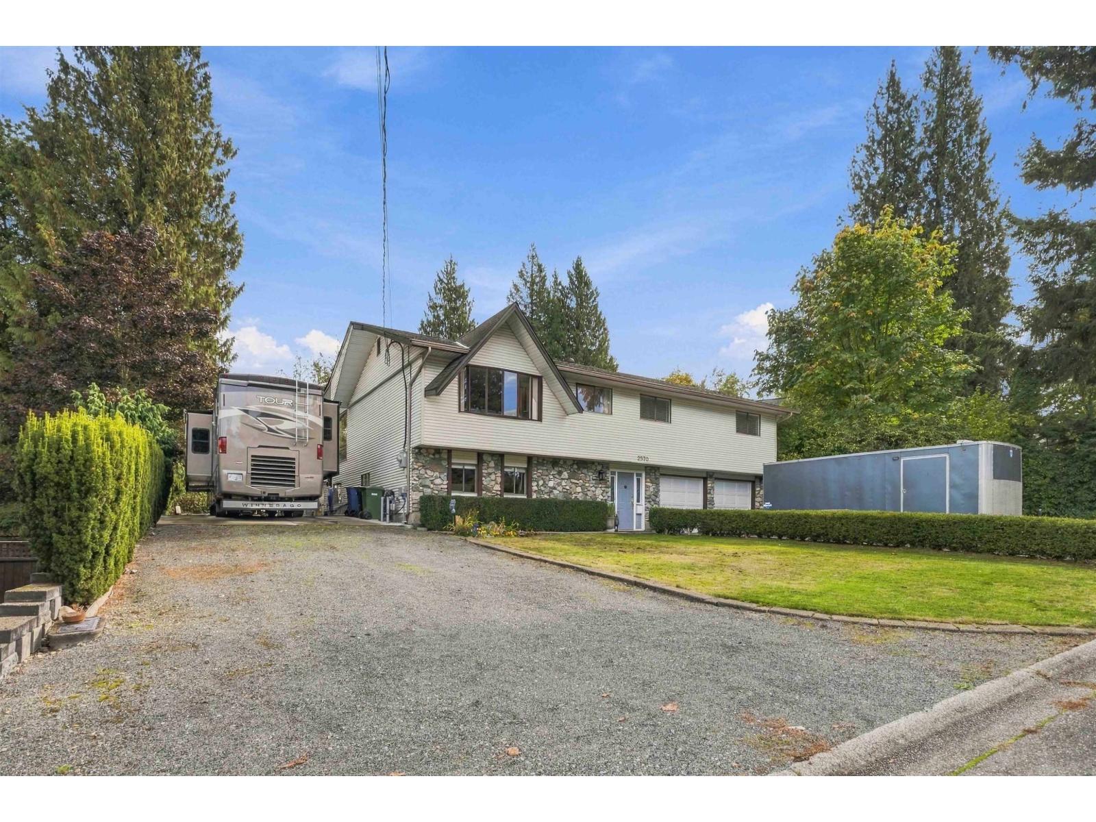 2570 Birch Street, Abbotsford, British Columbia  V2S 4H8 - Photo 2 - R3176013