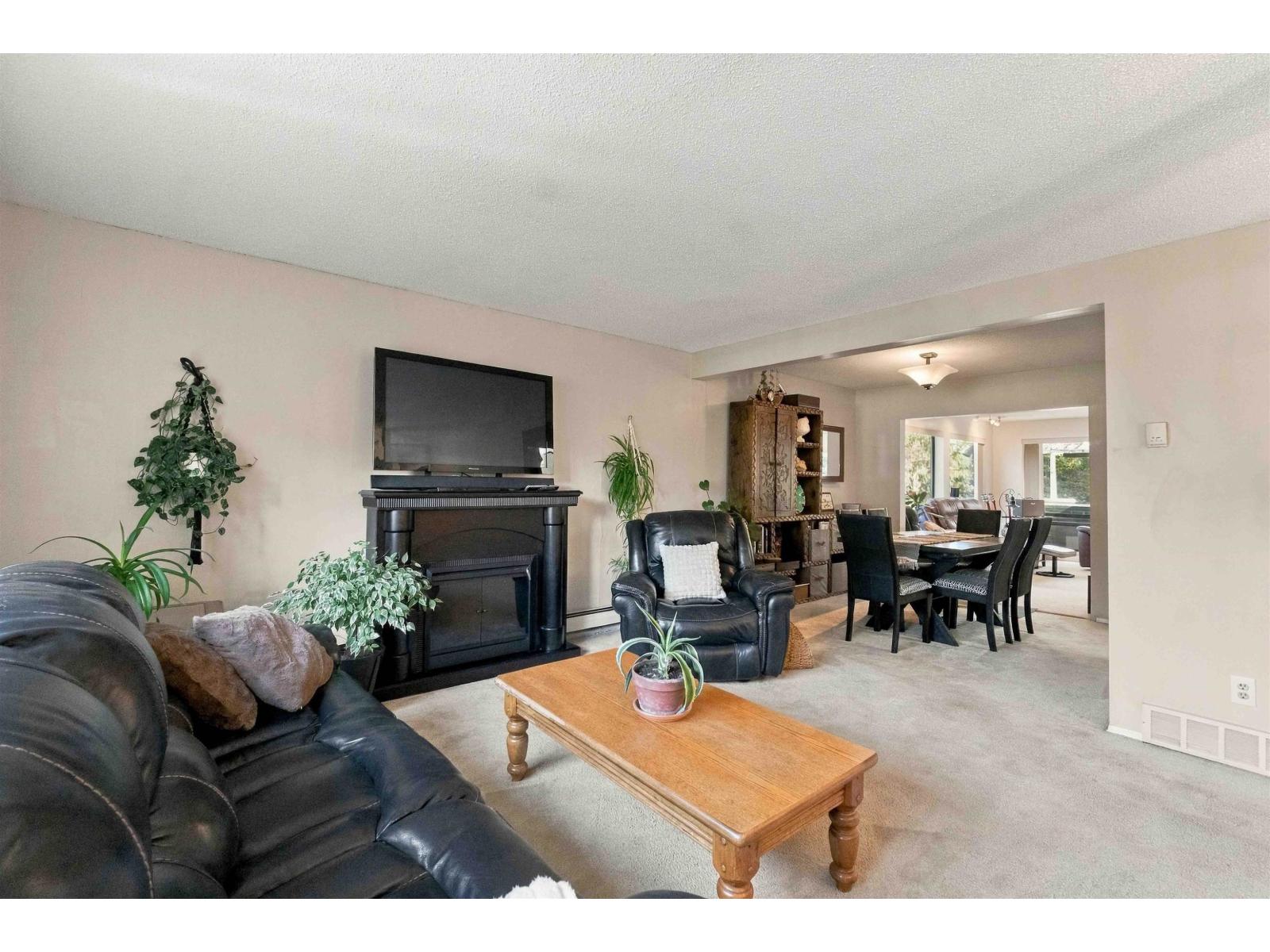 2570 Birch Street, Abbotsford, British Columbia  V2S 4H8 - Photo 8 - R3176013
