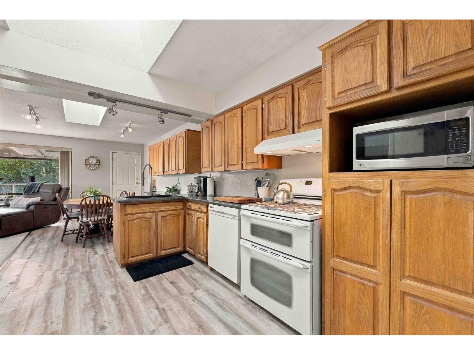 2570 Birch Street, Abbotsford, British Columbia  V2S 4H8 - Photo 14 - R3176013
