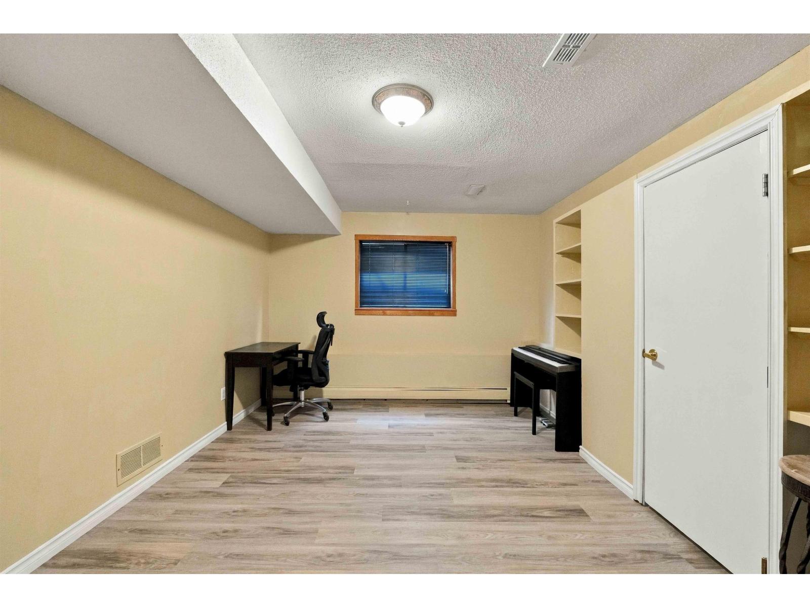 2570 Birch Street, Abbotsford, British Columbia  V2S 4H8 - Photo 24 - R3176013