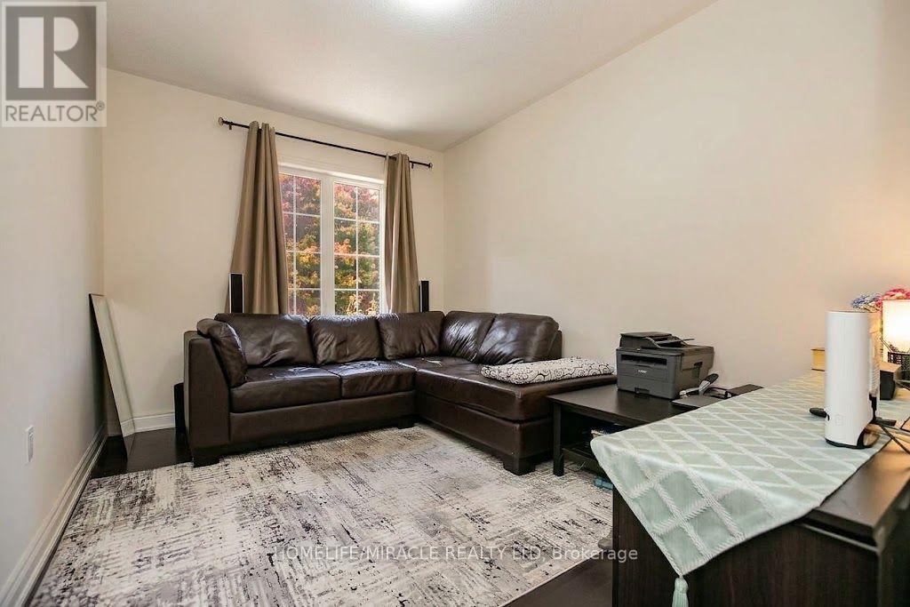 30 Brookwater Crescent, Caledon, Ontario  L7C 4A4 - Photo 16 - W13875746