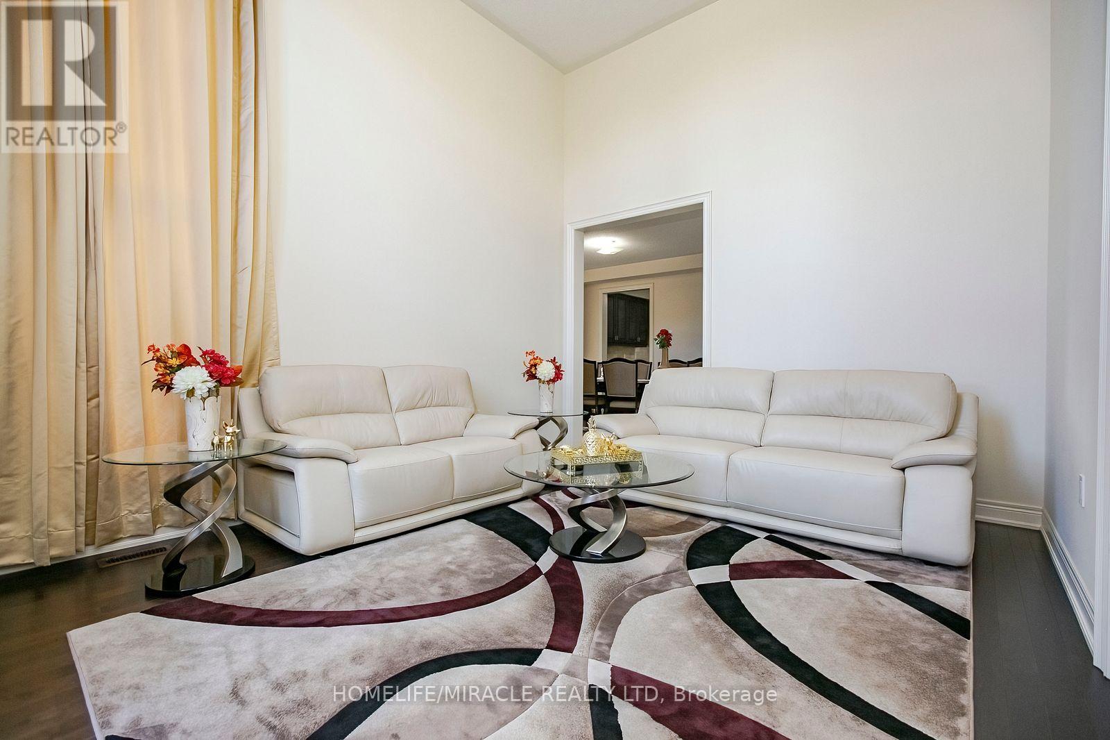 30 Brookwater Crescent, Caledon, Ontario  L7C 4A4 - Photo 7 - W13875746