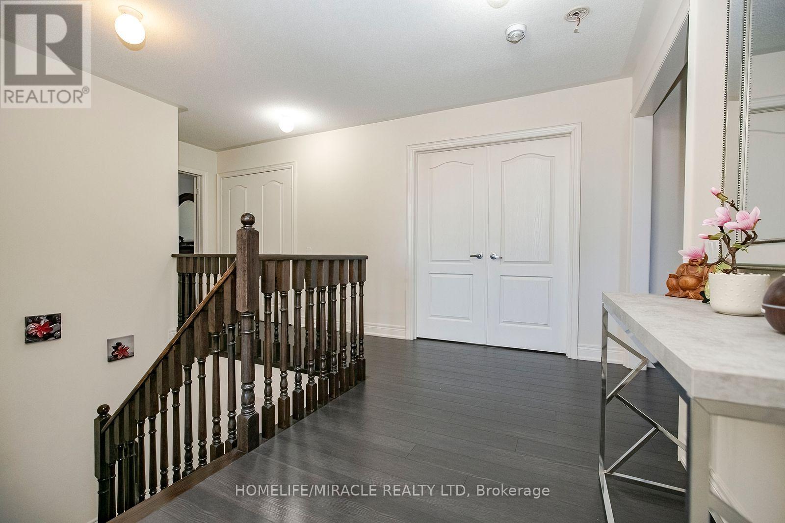 30 Brookwater Crescent, Caledon, Ontario  L7C 4A4 - Photo 18 - W13875746