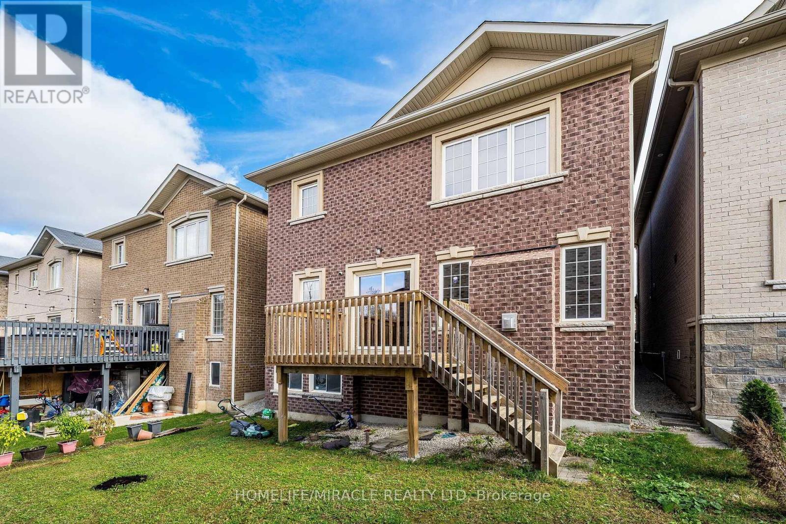 372 Remembrance Road, Brampton (Northwest Brampton), Ontario  L7A 4X9 - Photo 47 - W14088852