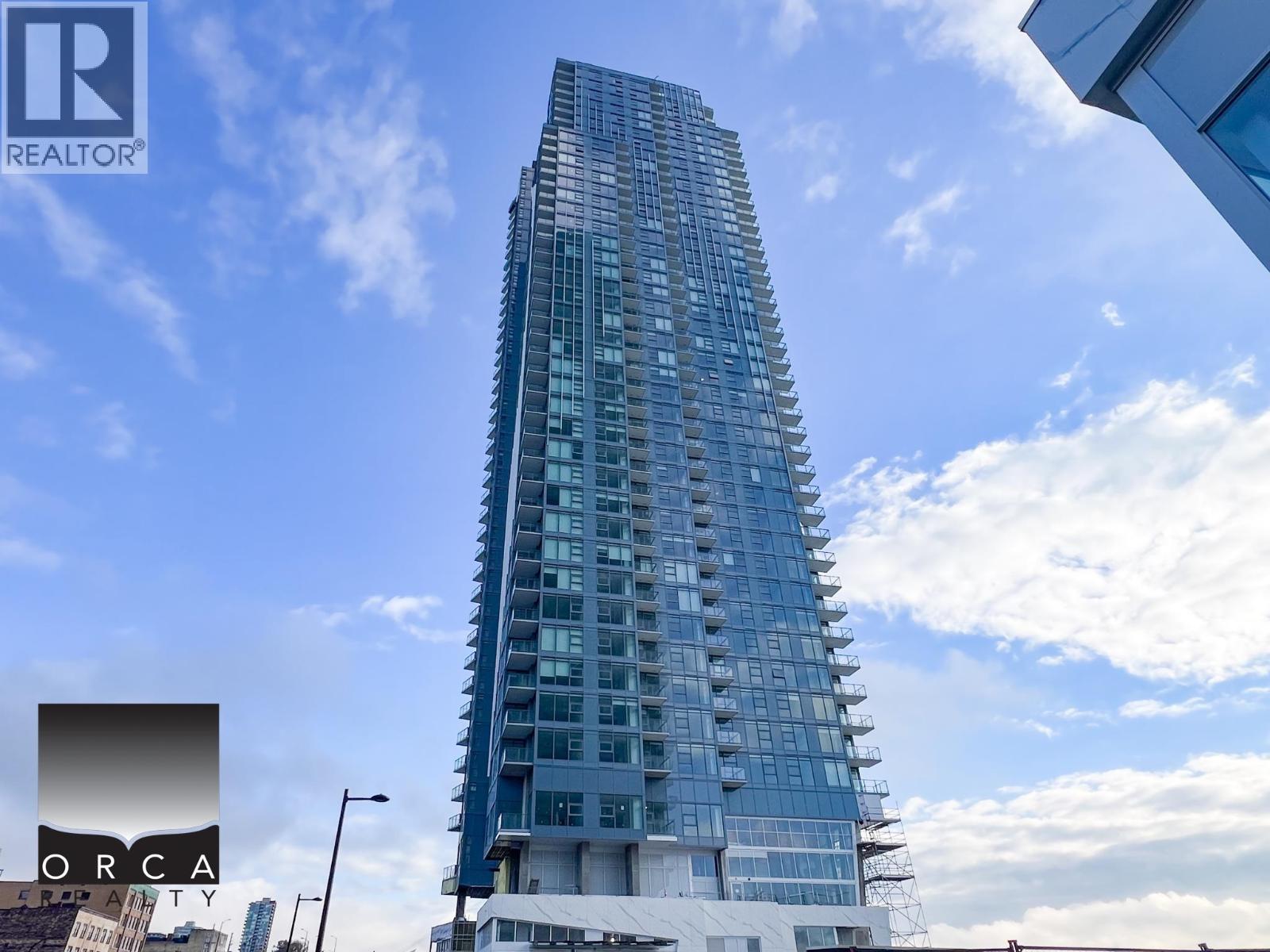 3302 680 QUAYSIDE DRIVE, new westminster, British Columbia