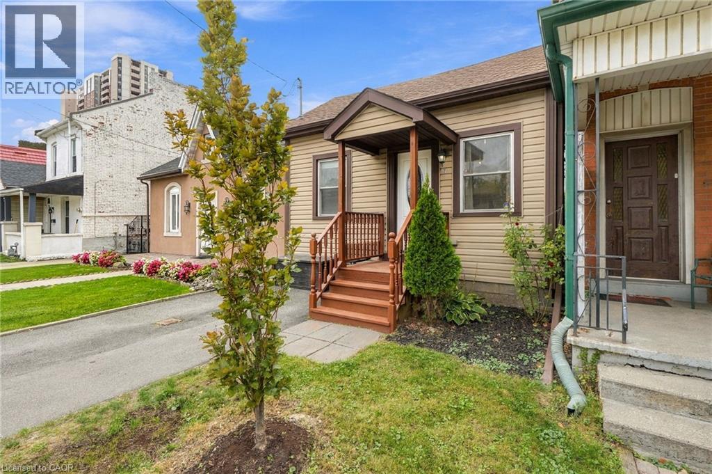57 Tisdale Street N, Hamilton, Ontario  L8L 5M3 - Photo 3 - 40871919