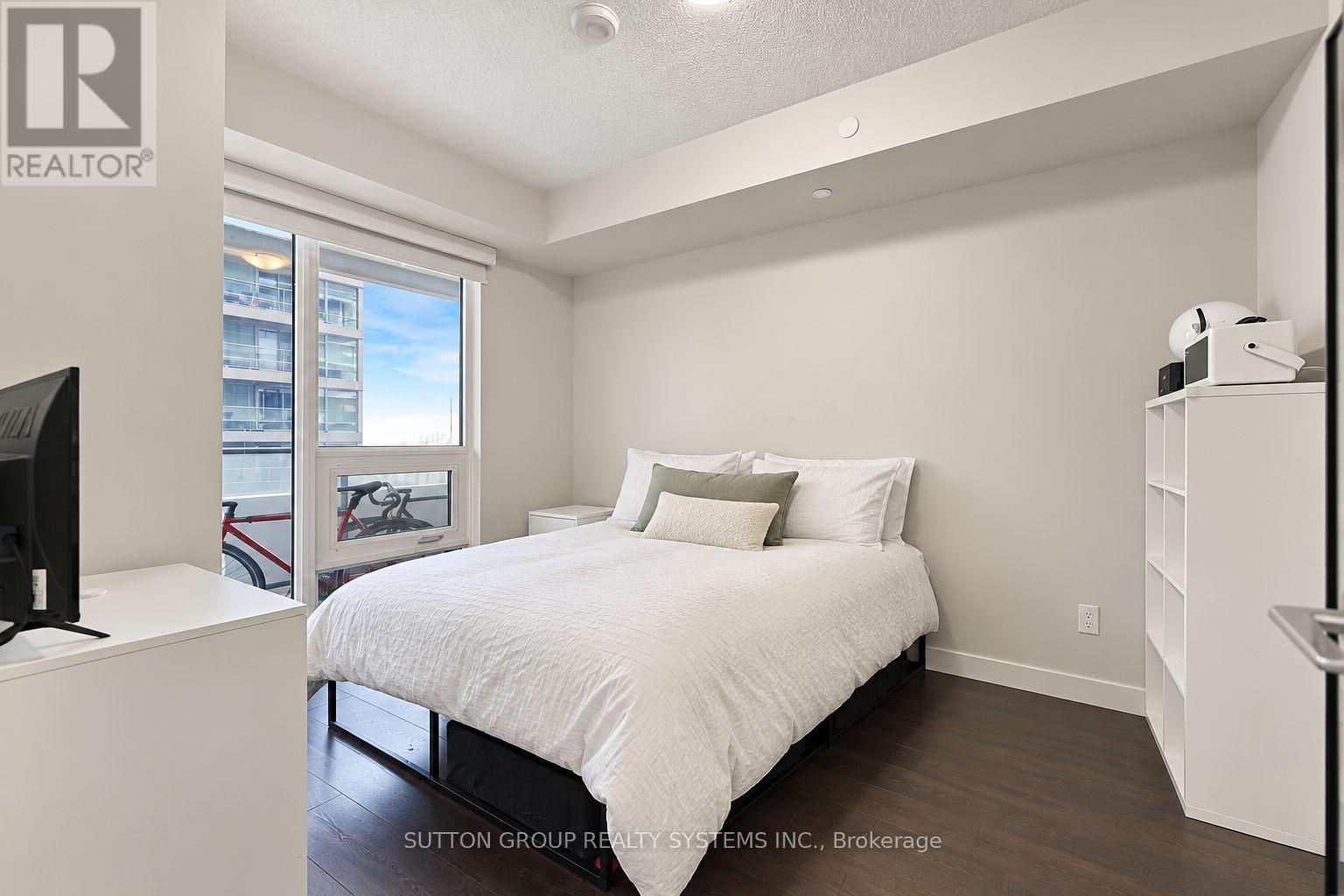 2205 - 2221 Yonge Street, Toronto (Mount Pleasant West), Ontario  M4S 2B4 - Photo 13 - C14089510