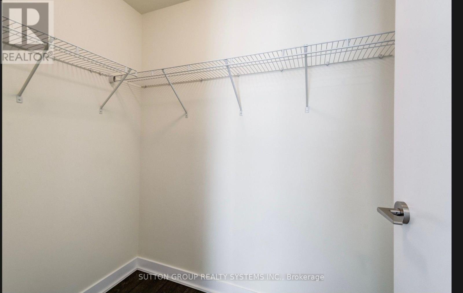 2205 - 2221 Yonge Street, Toronto (Mount Pleasant West), Ontario  M4S 2B4 - Photo 14 - C14089510
