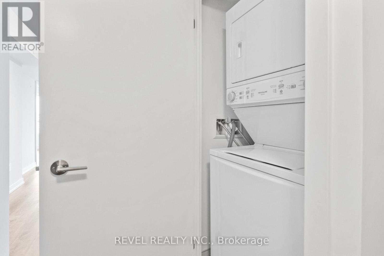417 - 1435 Celebration Drive, Pickering (Bay Ridges), Ontario  L1W 0C4 - Photo 19 - E14089490