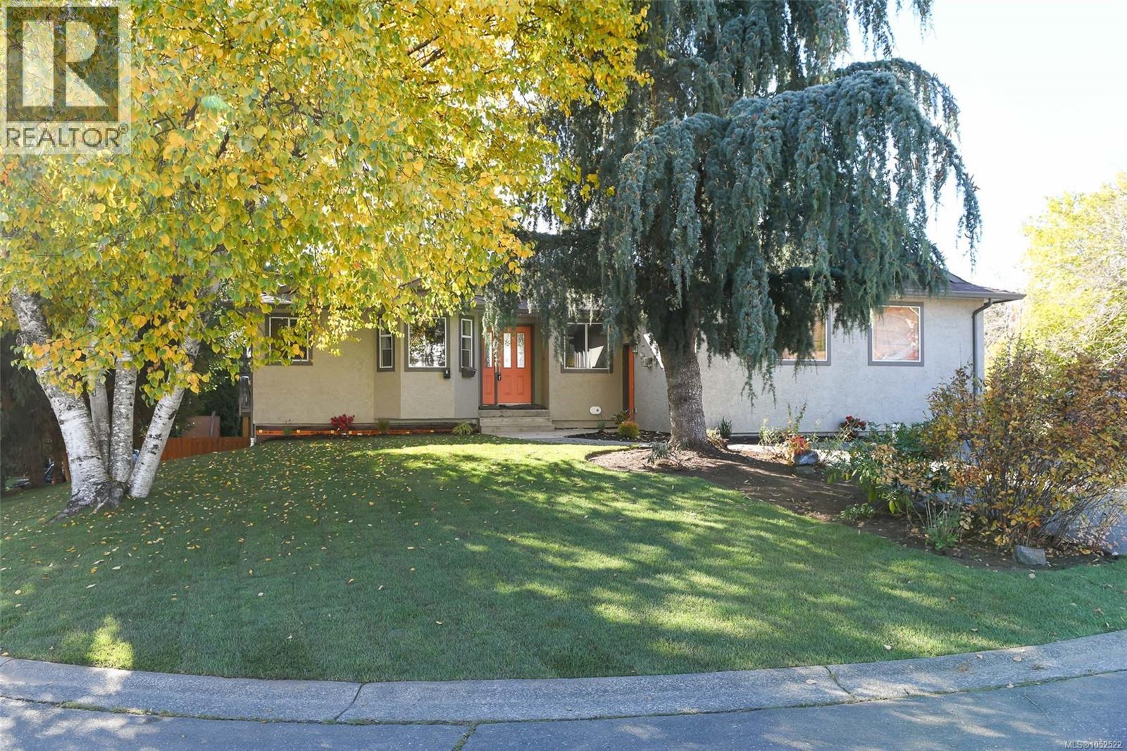 349 Durrand Pl