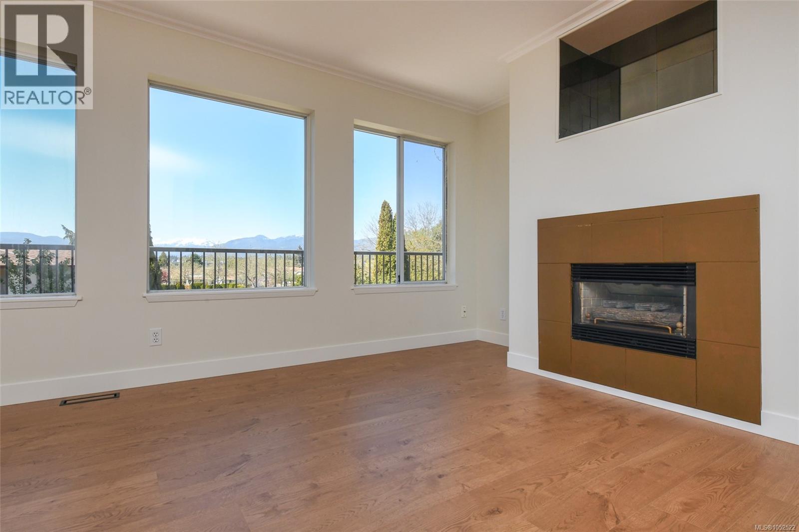 349 Durrand Pl