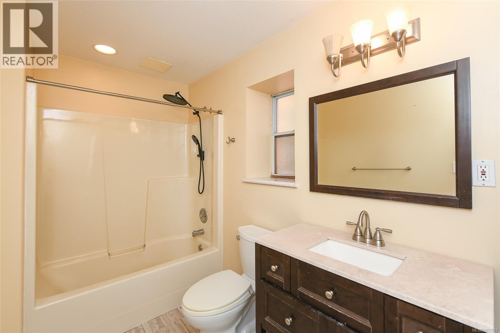 349 Durrand Pl