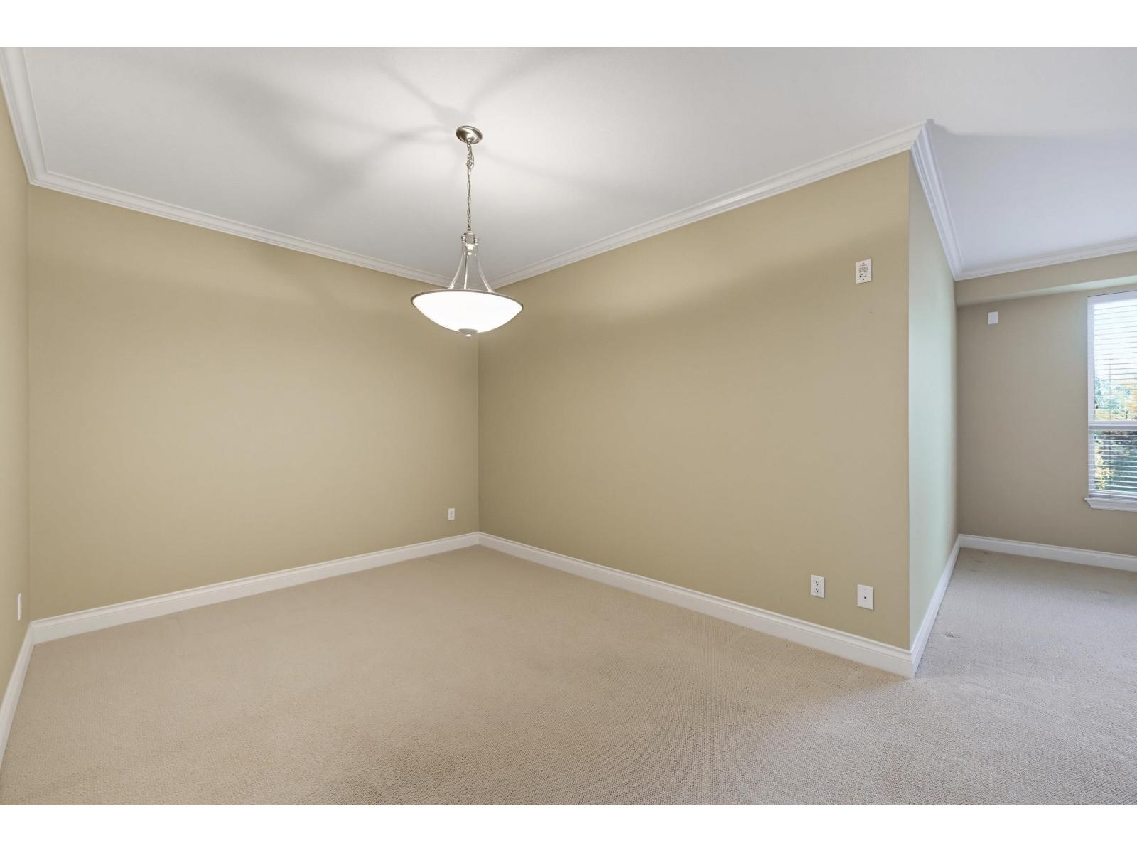 202 15357 17A AVENUE